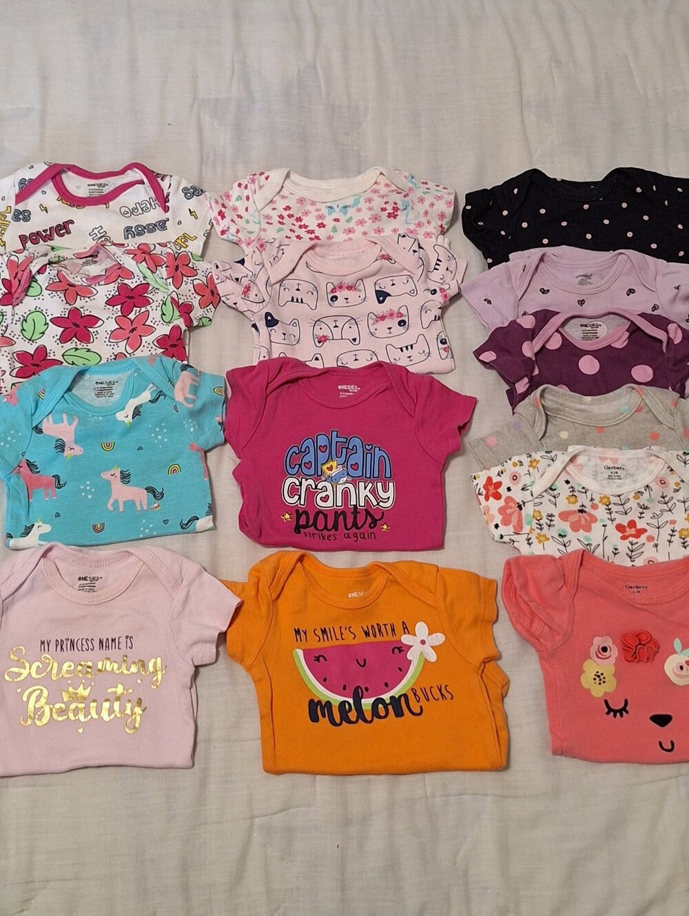 Onesies & Gerber Multicolor Short-Sleeve Onesie 14 Piece Bundle
